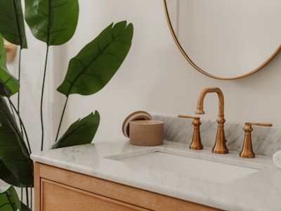 Upgraded bathroom fixtures